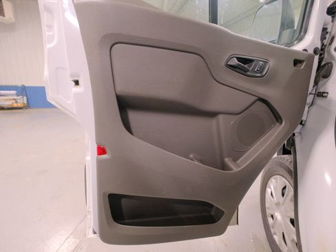 Used 2024 Ford Transit 250 Low Roof w/ Exterior Upgrade Package image 24