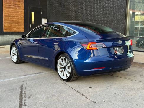 Used 2020 Tesla Model 3 Long Range image 17