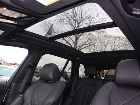 Used 2023 BMW X5 xDrive40i w/ Premium Package AWD/4WD image 16