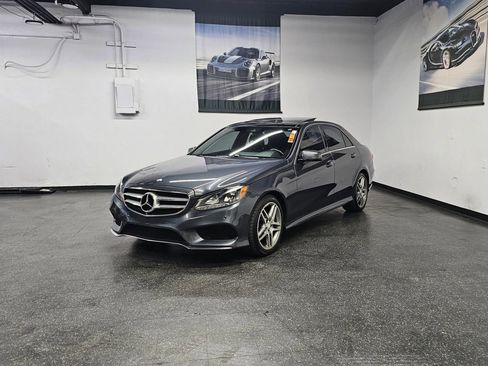 Used 2016 Mercedes-Benz E 350 E 350 Sedan 4D image 3