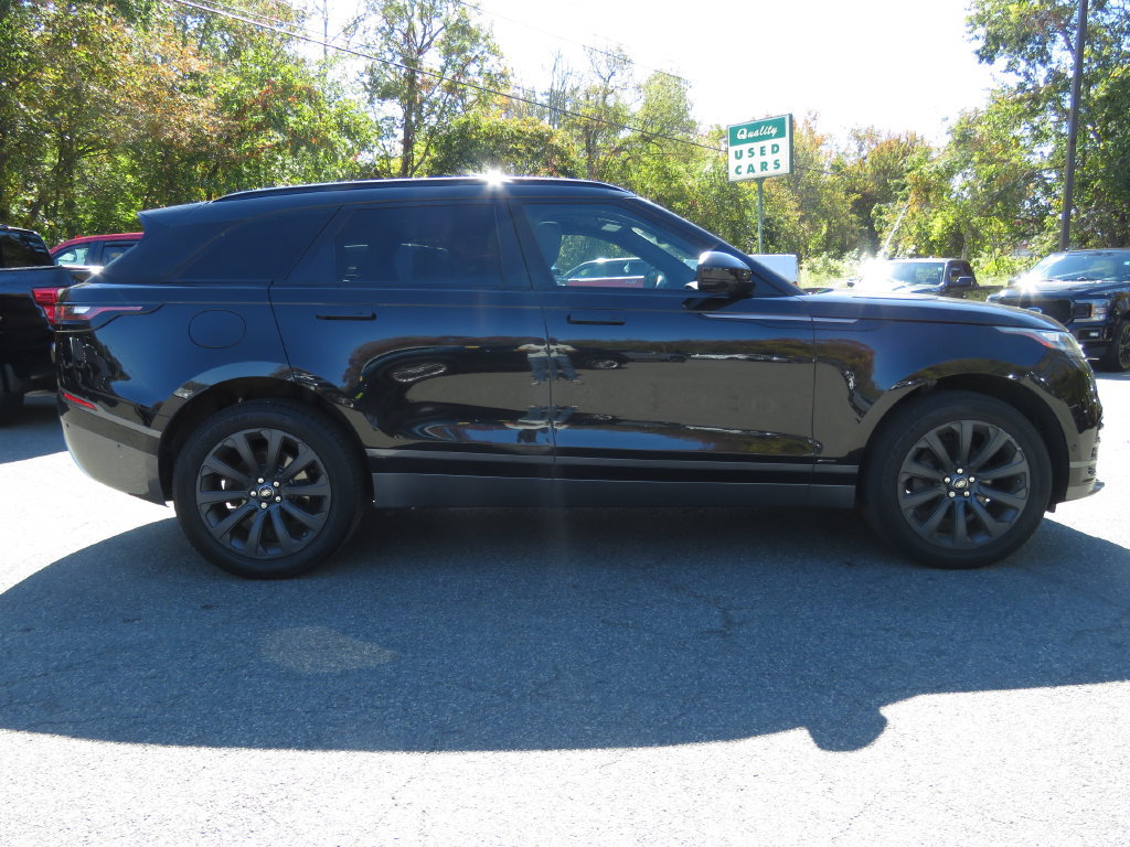 Used 2018 Land Rover Range Rover Velar R-Dynamic SE AWD/4WD image 4
