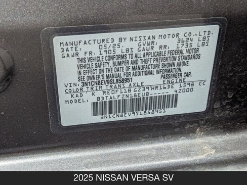 Used 2025 Nissan Versa SV FWD image 24
