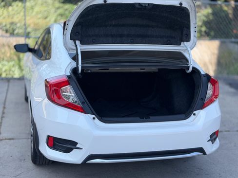 Used 2019 Honda Civic LX image 10