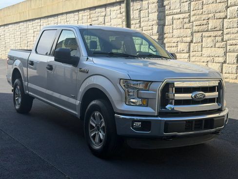 Used 2017 Ford F150 XLT AWD/4WD image 5
