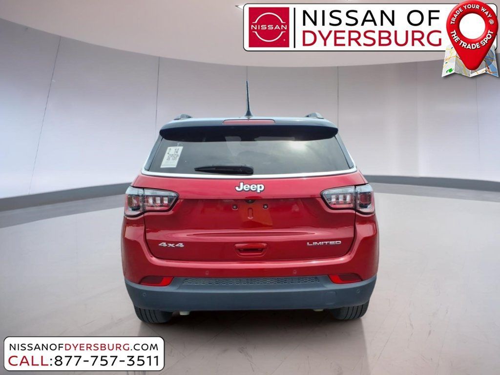 Used 2025 Jeep Compass Limited AWD/4WD image 4