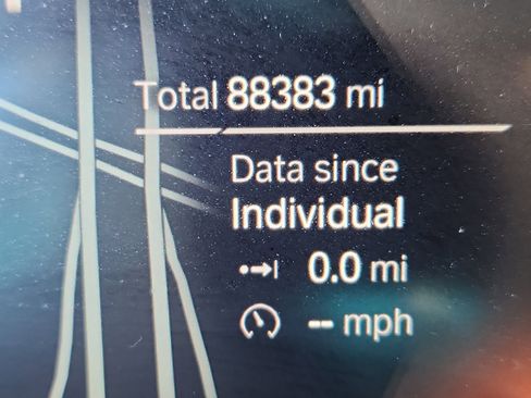 Used 2020 BMW X5 M50i w/ Executive Package image 22