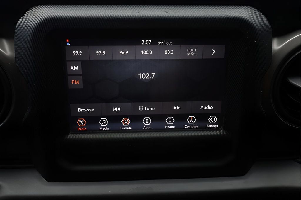 Used 2022 Jeep Gladiator Sport AWD/4WD image 28