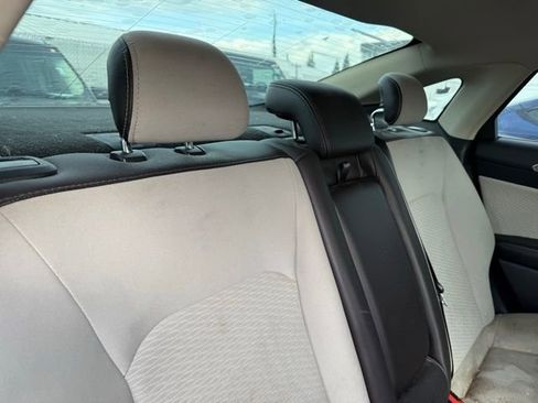 Used 2019 Ford Fusion SE w/ Equipment Group 151A FWD image 14