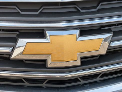 Used 2017 Chevrolet Traverse LT w/ Style and Technology Package image 10