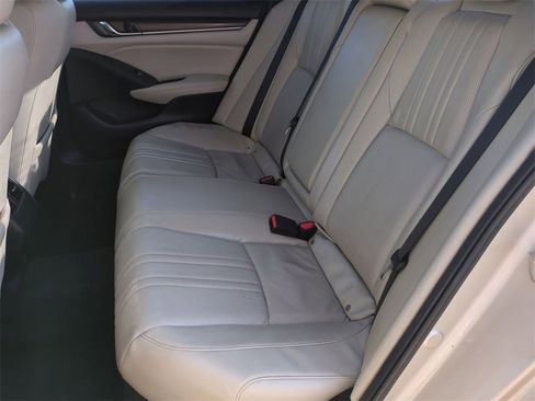 Used 2018 Honda Accord EX-L image 24