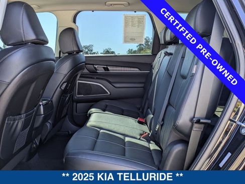 Used 2025 Kia Telluride EX image 15