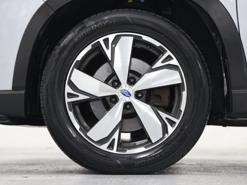 Used 2020 Subaru Forester Touring AWD/4WD image 11