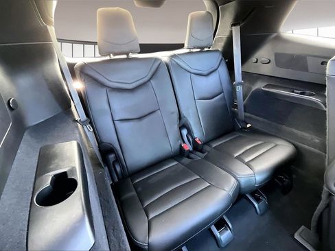 Used 2022 Cadillac XT6 Premium Luxury w/ Technology Package image 30