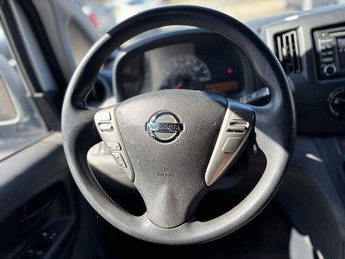 Used 2018 Nissan NV200 SV w/ Navigation Package image 16