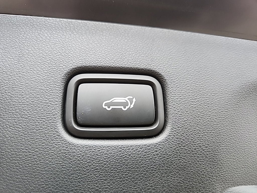 Used 2025 Hyundai Tucson Limited AWD/4WD image 46