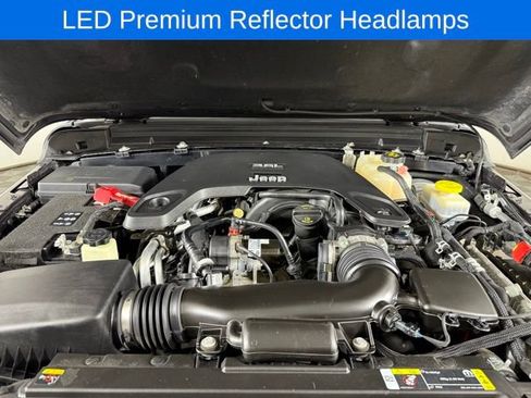 Used 2021 Jeep Wrangler Unlimited Rubicon image 29