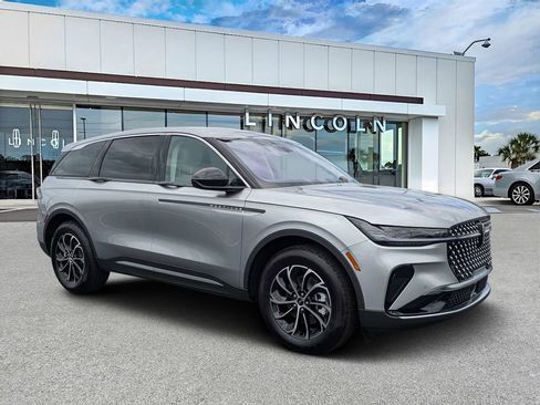 New 2026 Lincoln Nautilus Premier AWD/4WD image 1
