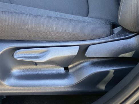 Certified 2025 Toyota Corolla Cross LE image 25