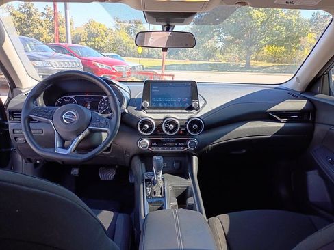 Used 2023 Nissan Sentra SV w/ All-Weather Package image 20