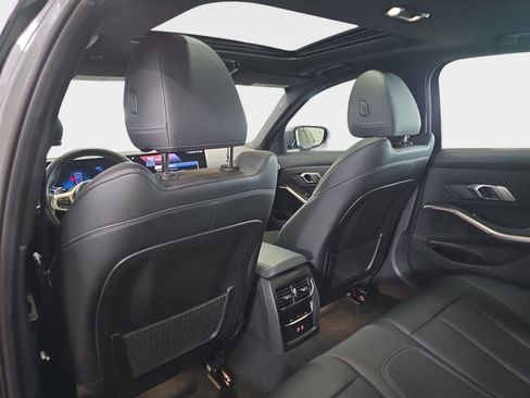 Used 2023 BMW 330i Sedan w/ M Sport Package image 13