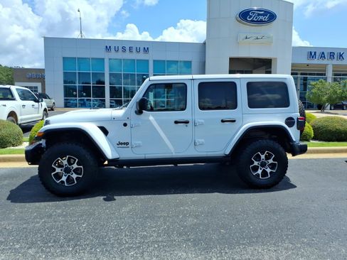 Used 2020 Jeep Wrangler Unlimited Rubicon AWD/4WD image 3