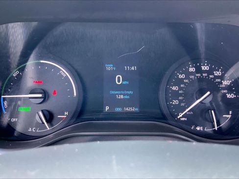 Used 2024 Toyota Sienna XLE Woodland Edition AWD/4WD image 25
