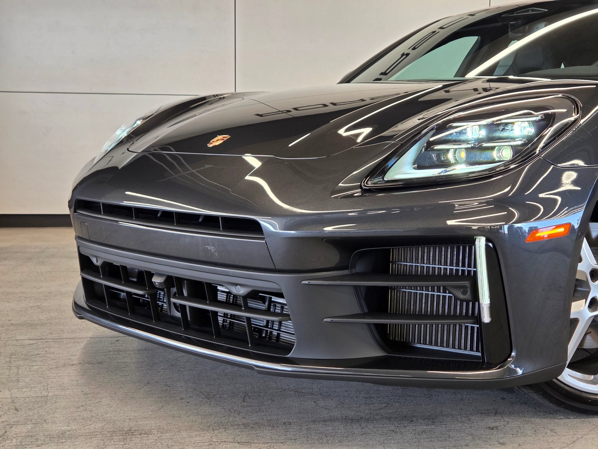 New 2026 Porsche Panamera 4 AWD/4WD image 24