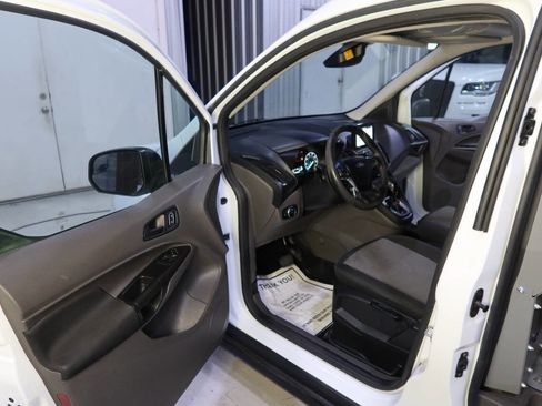 Used 2020 Ford Transit Connect XL image 21