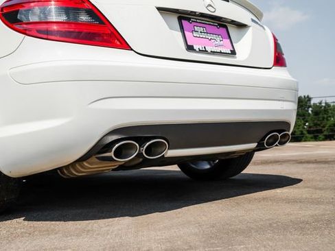 Used 2009 Mercedes-Benz SLK 55 AMG image 23