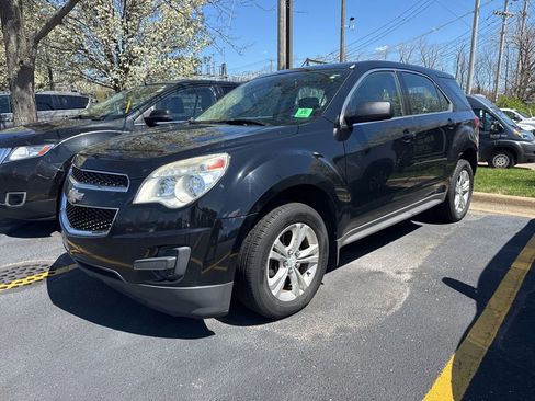 Used 2013 Chevrolet Equinox LS image 2