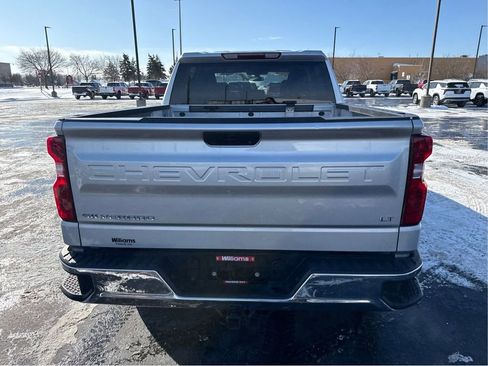 Used 2022 Chevrolet Silverado 1500 LT image 6