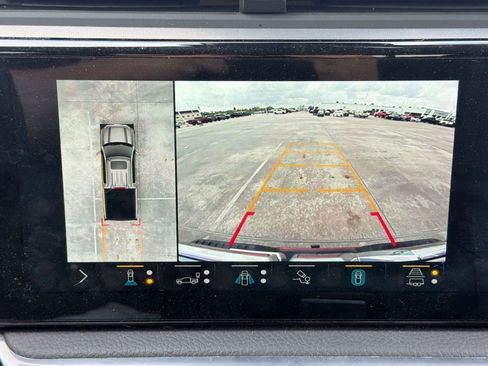 Used 2022 GMC Sierra 1500 Denali w/ Denali Reserve Package image 29