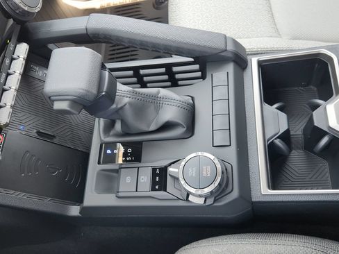 New 2026 Toyota 4Runner SR5 AWD/4WD image 20