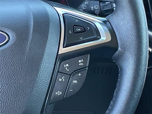 Used 2024 Ford Edge Titanium image 15