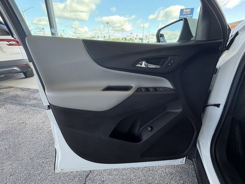 Used 2019 Chevrolet Equinox LT AWD/4WD image 10