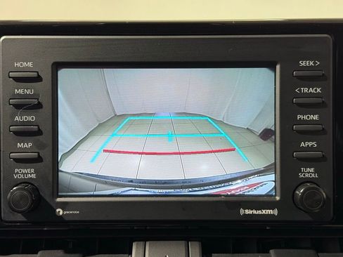 Used 2021 Toyota RAV4 LE image 26