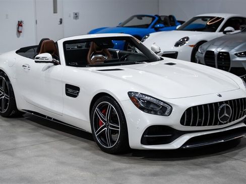 Used 2018 Mercedes-Benz AMG GT C image 9