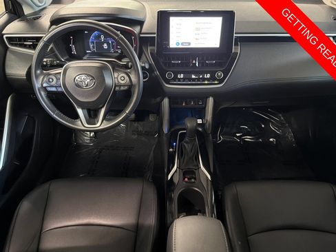 Certified 2023 Toyota Corolla Cross XLE w/ Convenience Package FWD image 15