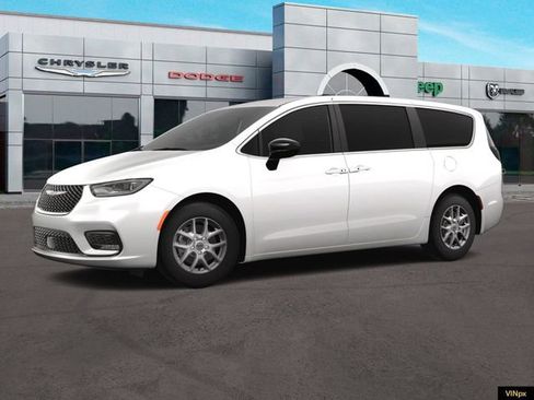 New 2025 Chrysler Pacifica Select image 2