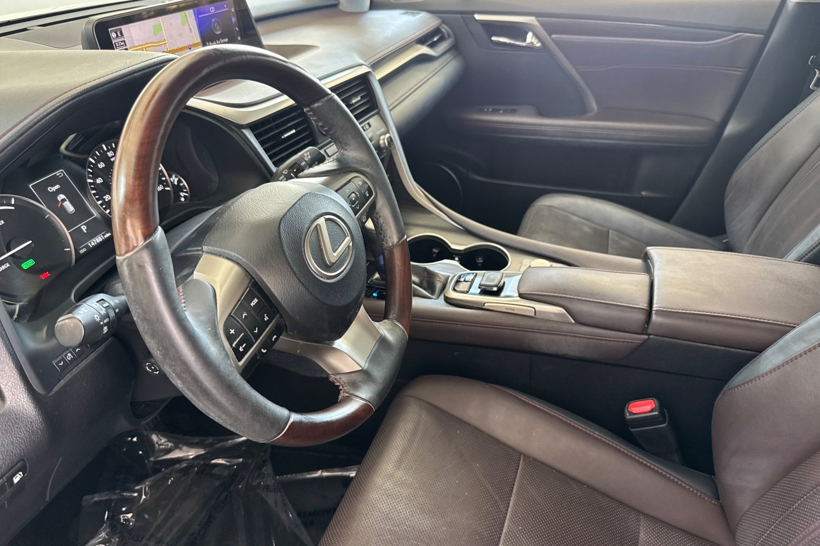 Used 2017 Lexus RX 450h AWD w/ Cold Weather Package image 11