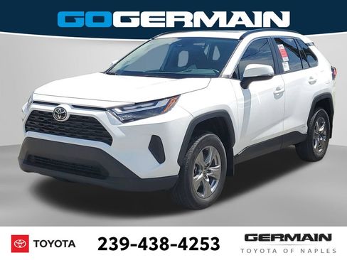Used 2025 Toyota RAV4 XLE w/ Convenience Package AWD/4WD image 1