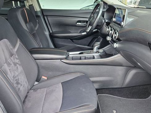 Used 2022 Nissan Sentra SR w/ Midnight Edition FWD image 27