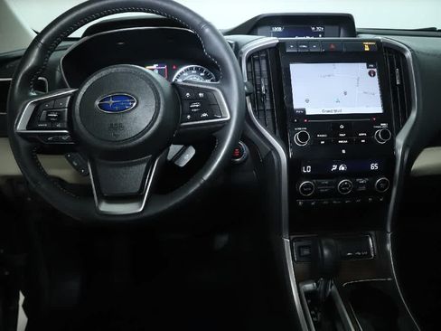 Used 2020 Subaru Ascent Touring w/ Popular Package #3 AWD/4WD image 32