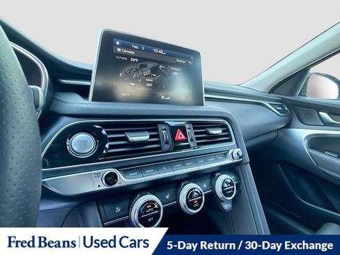 Used 2021 Genesis G70 2.0T AWD/4WD image 18