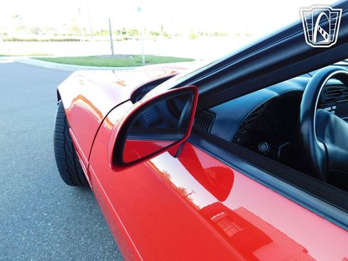 Used 1994 Chevrolet Corvette Coupe RWD image 27