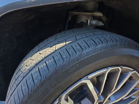 Used 2023 Jeep Grand Cherokee L Summit AWD/4WD image 26
