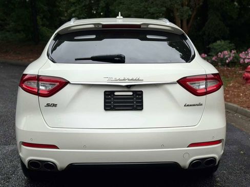 Used 2018 Maserati Levante S GranSport AWD/4WD image 22