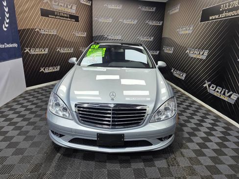 Used 2008 Mercedes-Benz S 550 4MATIC image 4