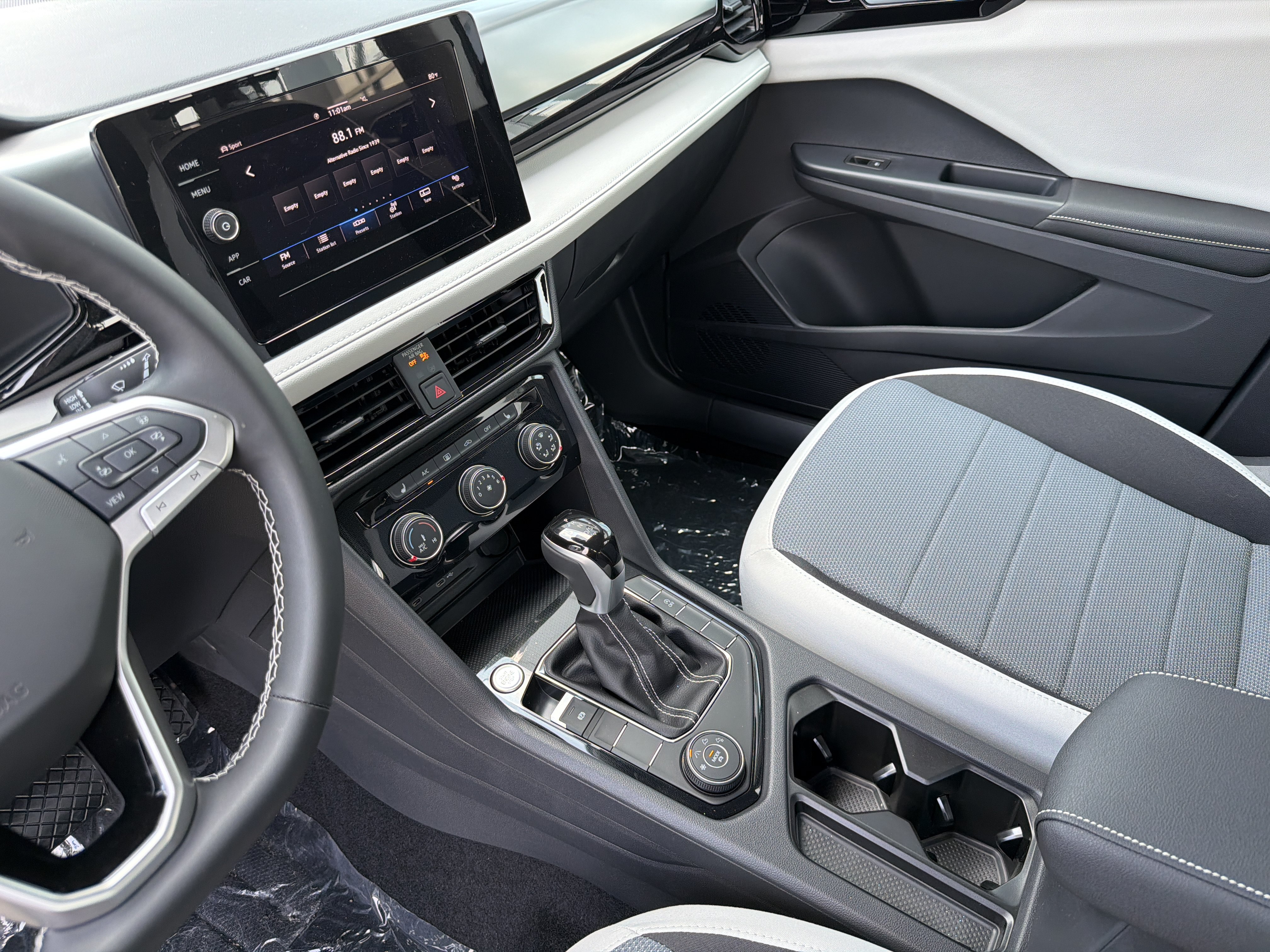 New 2025 Volkswagen Taos S AWD/4WD image 18