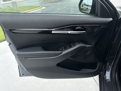 Used 2021 Kia Seltos S FWD image 14